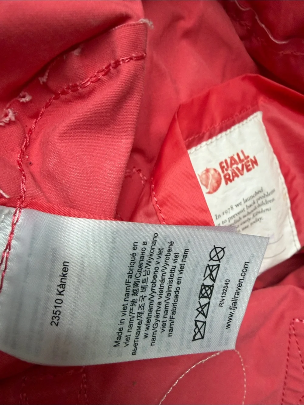 Fjallraven Kanken Backpack in Coral Pink Mini